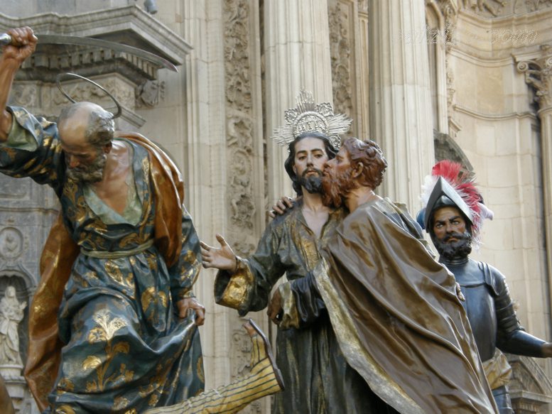 Paso del Prendimiento conocido como el Beso en la Semana Santa de Murcia